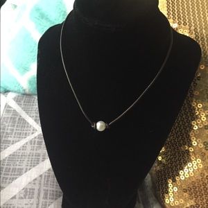 Leather pearl necklace